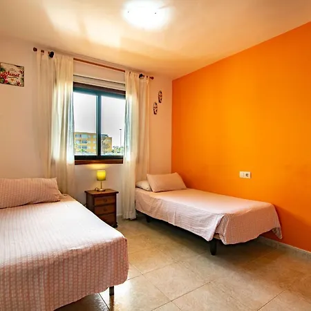 Apartamento Alquilaencanarias-medano Atalaya, Terrace & Pool *