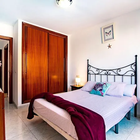 Alquilaencanarias-medano Atalaya, Terrace & Pool * El Médano